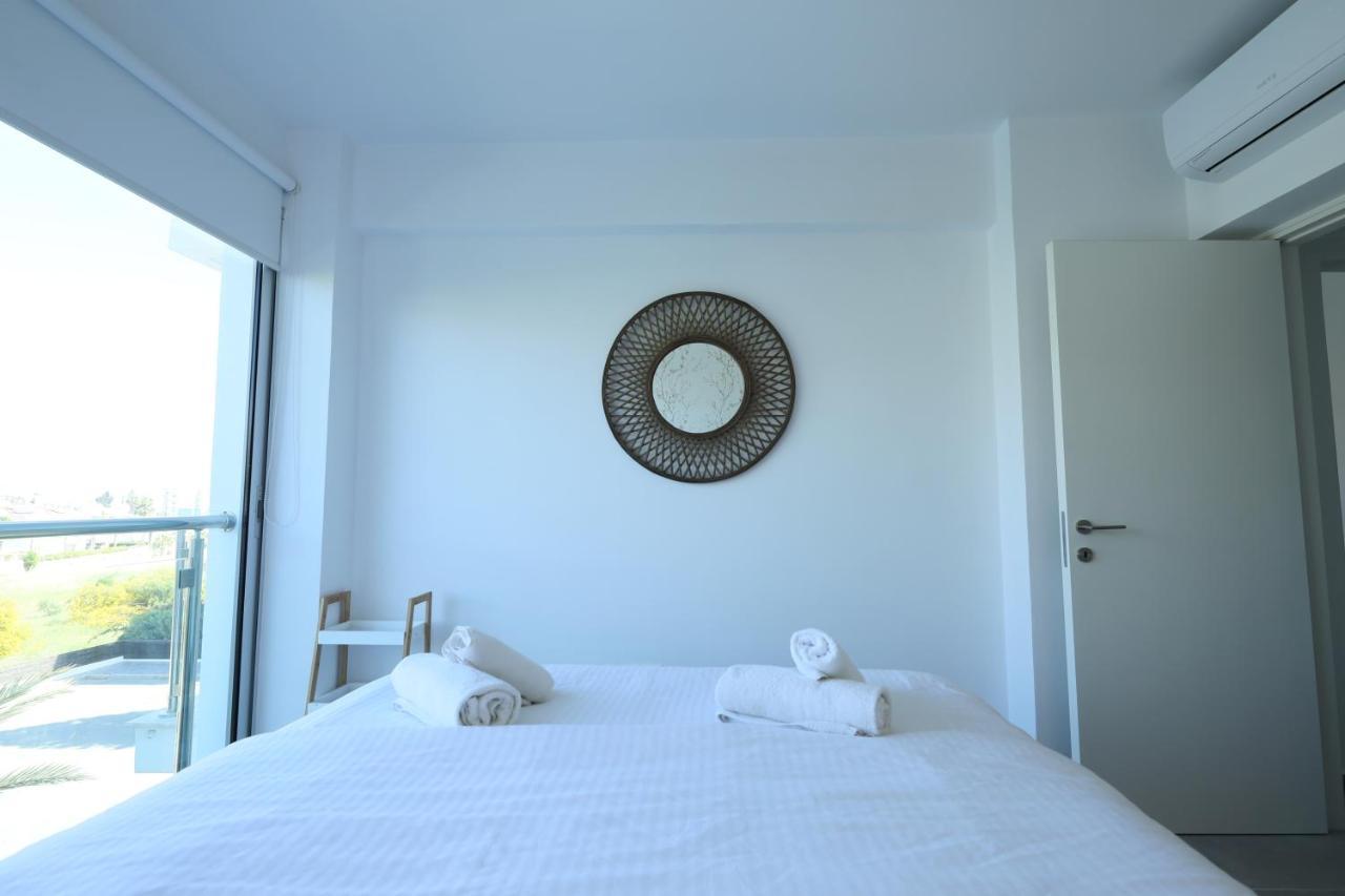 Lovely Cozy One Bedroom Suite With Pool Protarász Kültér fotó
