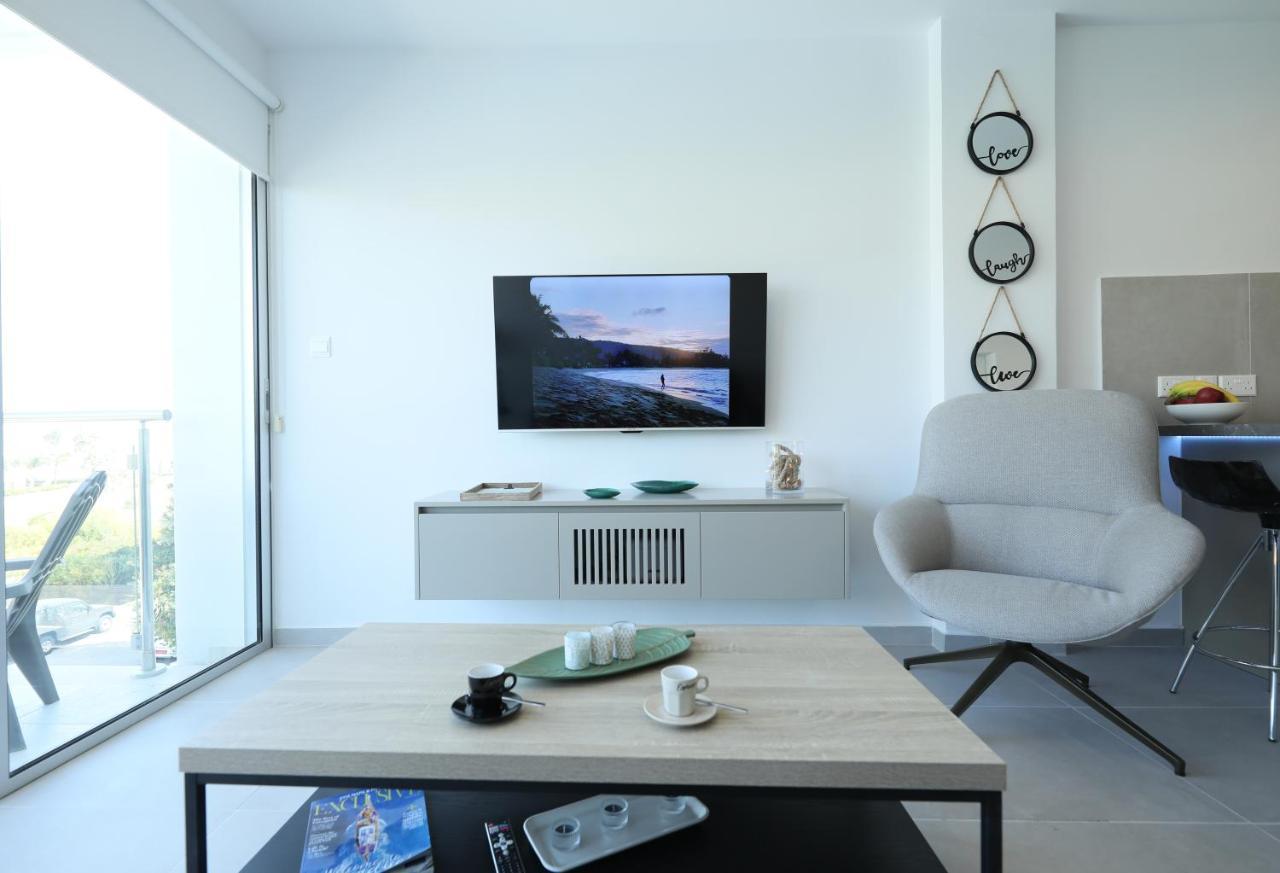 Lovely Cozy One Bedroom Suite With Pool Protarász Kültér fotó